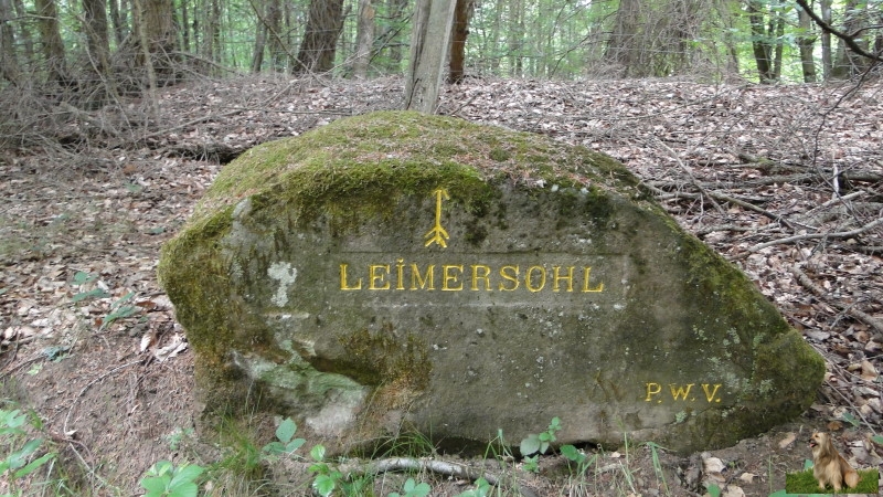 Ritterstein Nr. 135-1 Leimersohl.JPG -  Ritterstein Nr.135  Leimersohl                              
